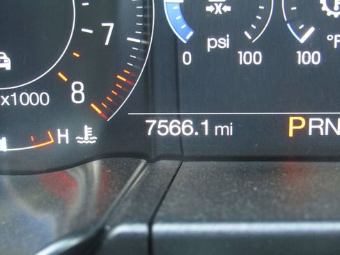 Used 2022 Ford Mustang GT Premium image 32