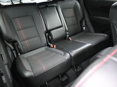 Used 2023 Chevrolet Equinox RS FWD image 28