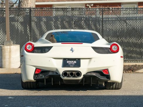 Used 2015 Ferrari 458 Italia Coupe image 23