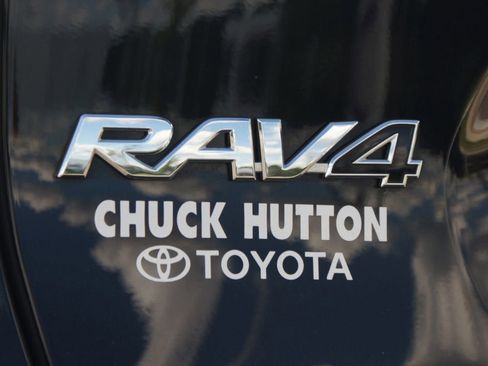 Used 2023 Toyota RAV4 XLE image 18