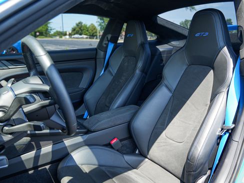 Used 2022 Porsche 911 GT3 RWD image 17