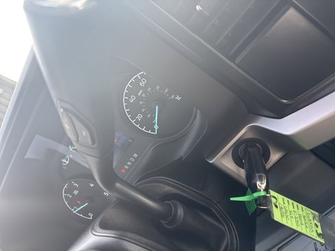 Used 2024 Ford F250 XLT image 24