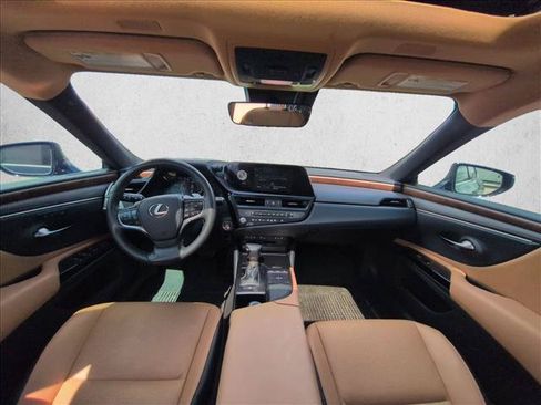 Used 2022 Lexus ES 350 w/ Premium Package FWD image 16