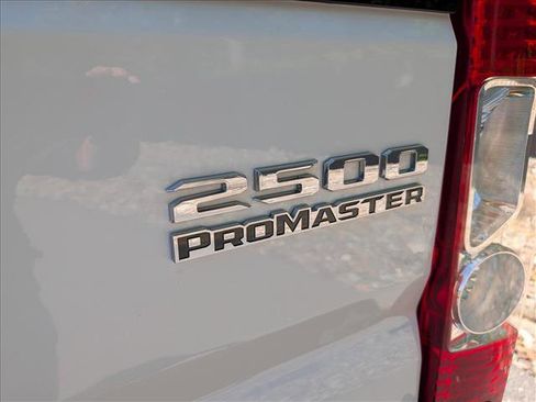 Used 2023 RAM ProMaster 2500 FWD image 17