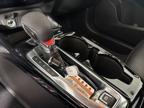 Used 2025 Chevrolet Trax RS w/ Driver Confidence Package image 16