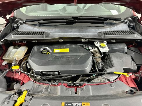 Used 2016 Ford Escape SE w/ Equipment Group 201A FWD image 30