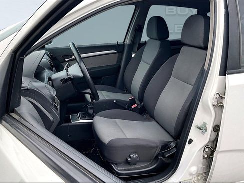 Used 2010 Chevrolet Aveo5 LS image 11