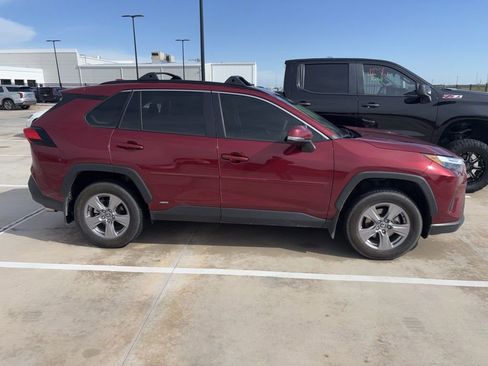 Used 2024 Toyota RAV4 XLE w/ Convenience Package AWD/4WD image 2