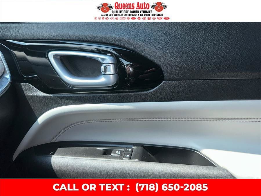 Used 2022 Jeep Compass Limited AWD/4WD image 24