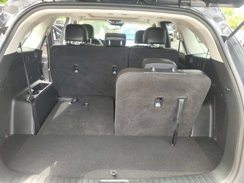 Certified 2023 Kia Sorento S w/ Panoramic Sunroof Package AWD/4WD image 17
