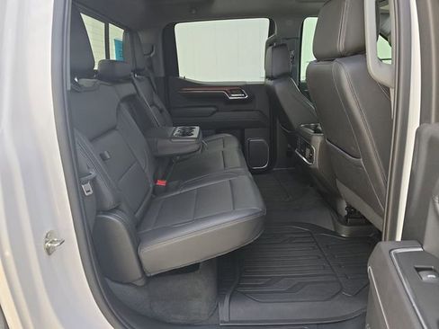 Used 2023 GMC Sierra 1500 Denali w/ Denali Reserve Package image 40