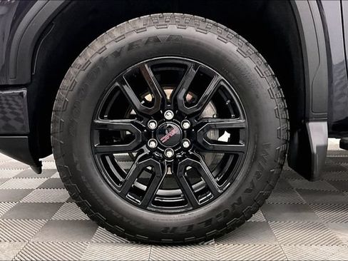 Used 2025 GMC Sierra 1500 Elevation AWD/4WD image 10