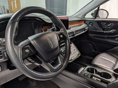 Used 2021 Lincoln Corsair Reserve w/ Equipment Group 201A AWD/4WD image 16