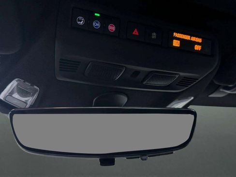 Used 2021 Chevrolet Corvette Stingray image 30