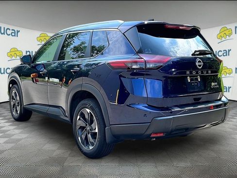 Used 2024 Nissan Rogue SV w/ SV Premium Package AWD/4WD image 5