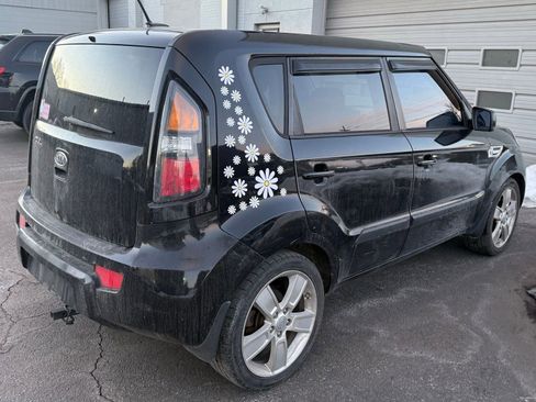 Used 2011 Kia Soul ! image 5