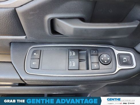 New 2024 RAM 2500 Tradesman w/ Chrome Appearance Group AWD/4WD image 9