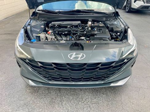 Used 2023 Hyundai Elantra SEL FWD image 14