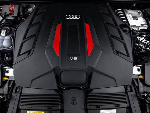 New 2026 Audi SQ8 Prestige image 22