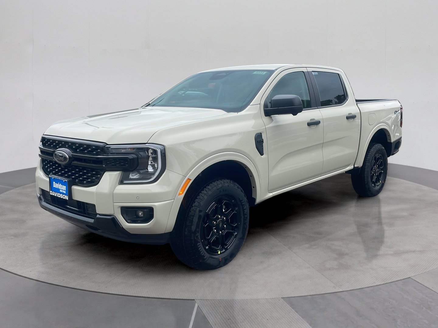 New 2026 Ford Ranger XLT w/ Technology Package AWD/4WD image 1