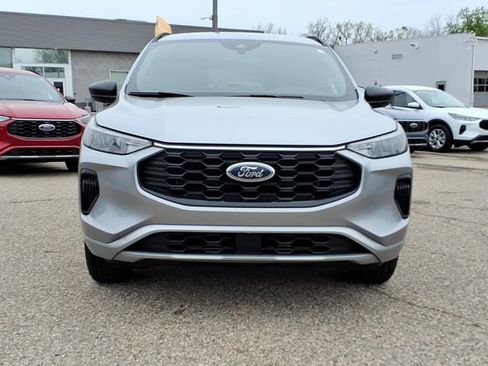Certified 2024 Ford Escape ST-Line w/ Tech Pack #1 AWD/4WD image 2