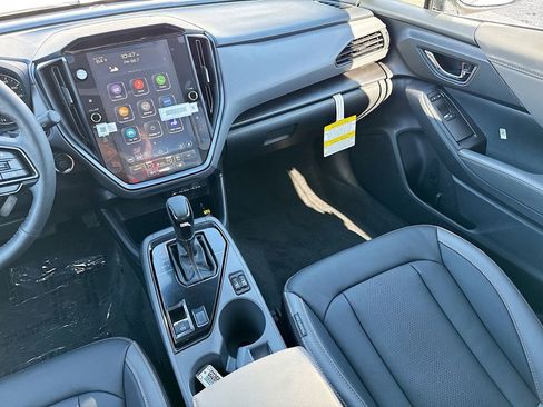 New 2026 Subaru Crosstrek 2.5i Limited w/ Crosstrek Mirror Package image 28