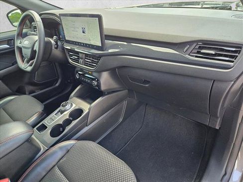 Used 2024 Ford Escape ST-Line w/ Tech Pack #1 FWD image 19