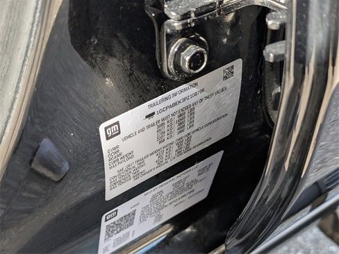 Certified 2023 Chevrolet Silverado 1500 Custom image 16