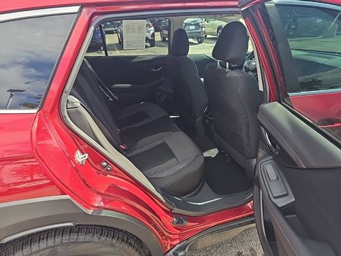 Certified 2025 Subaru Outback Premium w/ Popular Package #1A AWD/4WD image 7