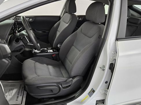 Used 2021 Hyundai Ioniq SE image 23