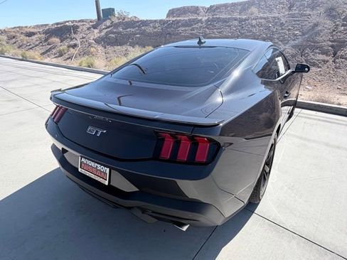 Used 2024 Ford Mustang GT RWD image 8
