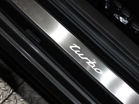 Used 2019 Porsche 911 Turbo image 37