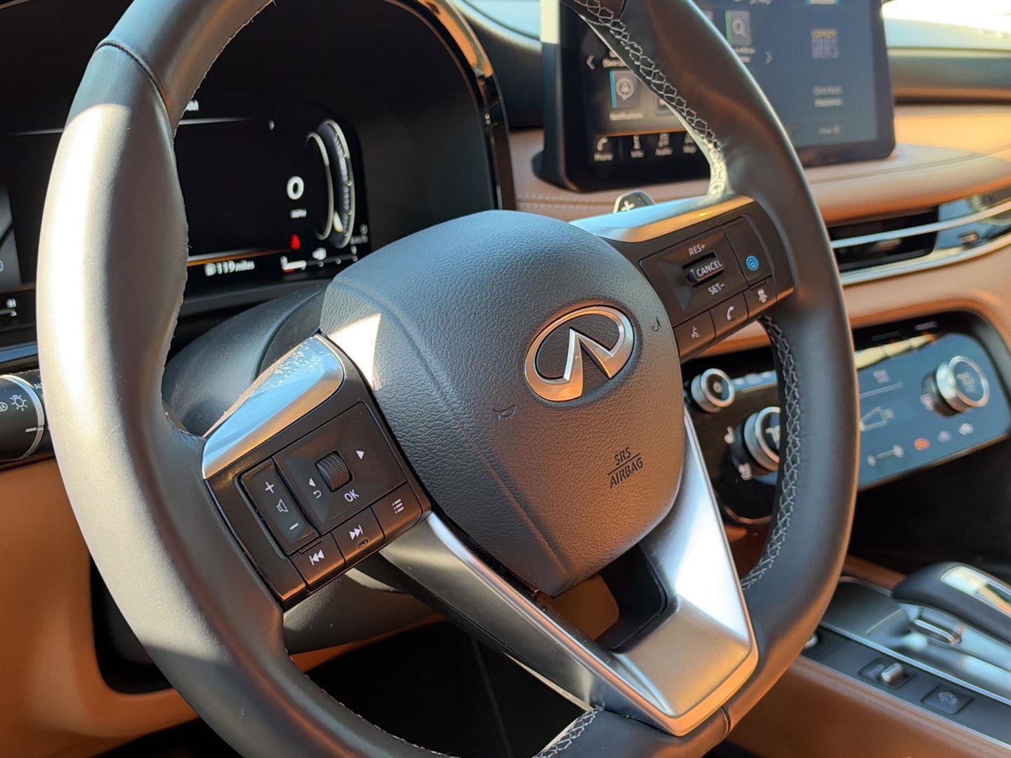 Certified 2025 INFINITI QX60 Sensory w/ Vision Package AWD/4WD image 10