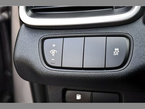 Used 2017 Kia Sorento L FWD image 28