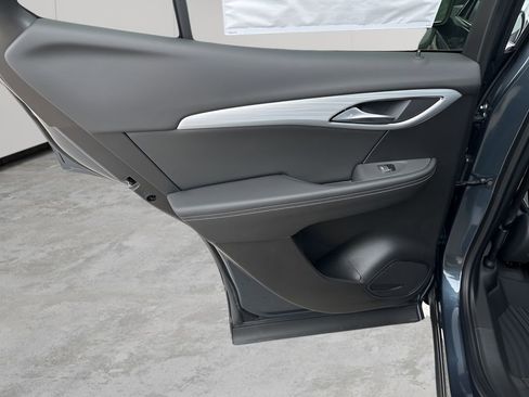 New 2026 Buick Envision Avenir image 17