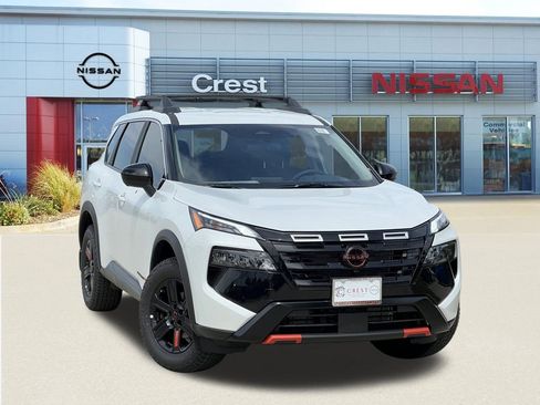 New 2026 Nissan Rogue SV AWD/4WD image 1