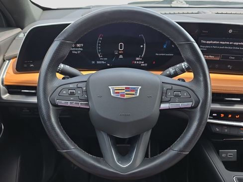 Used 2024 Cadillac XT4 Sport AWD/4WD image 9