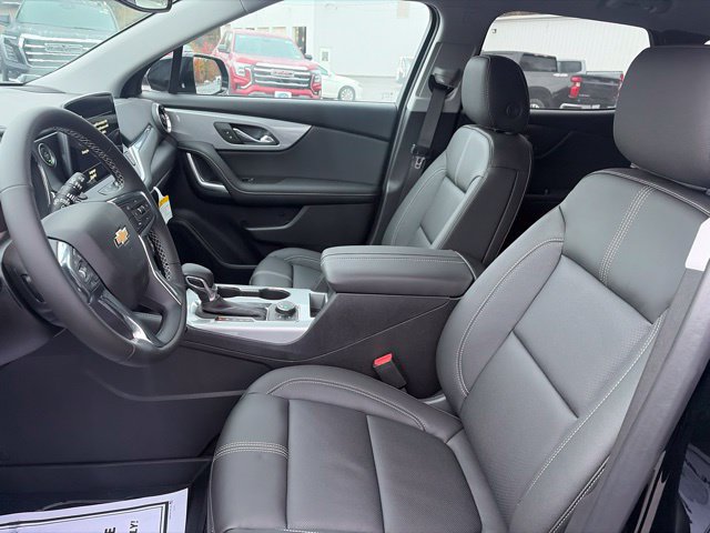 New 2026 Chevrolet Blazer LT w/ Midnight/Sport Edition AWD/4WD image 12