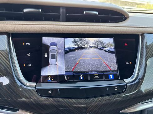 Certified 2024 Cadillac XT6 Premium Luxury w/ Platinum Package image 24