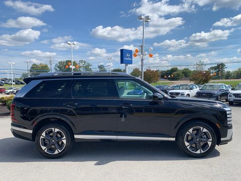 New 2026 Hyundai Palisade Limited image 3