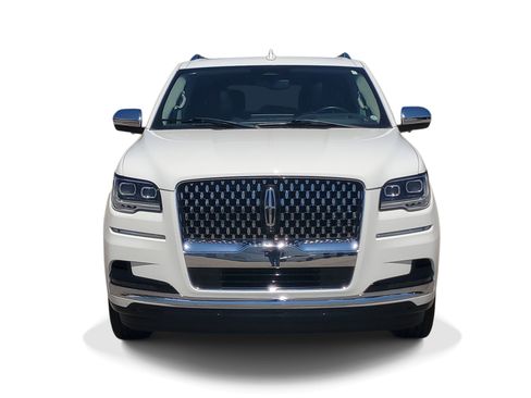 Certified 2023 Lincoln Navigator Black Label AWD/4WD image 2
