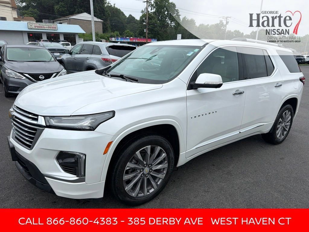Used 2023 Chevrolet Traverse Premier AWD/4WD image 3