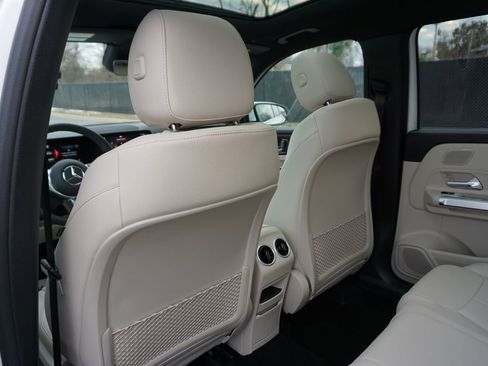 New 2026 Mercedes-Benz GLB 250 GLB 250 image 15