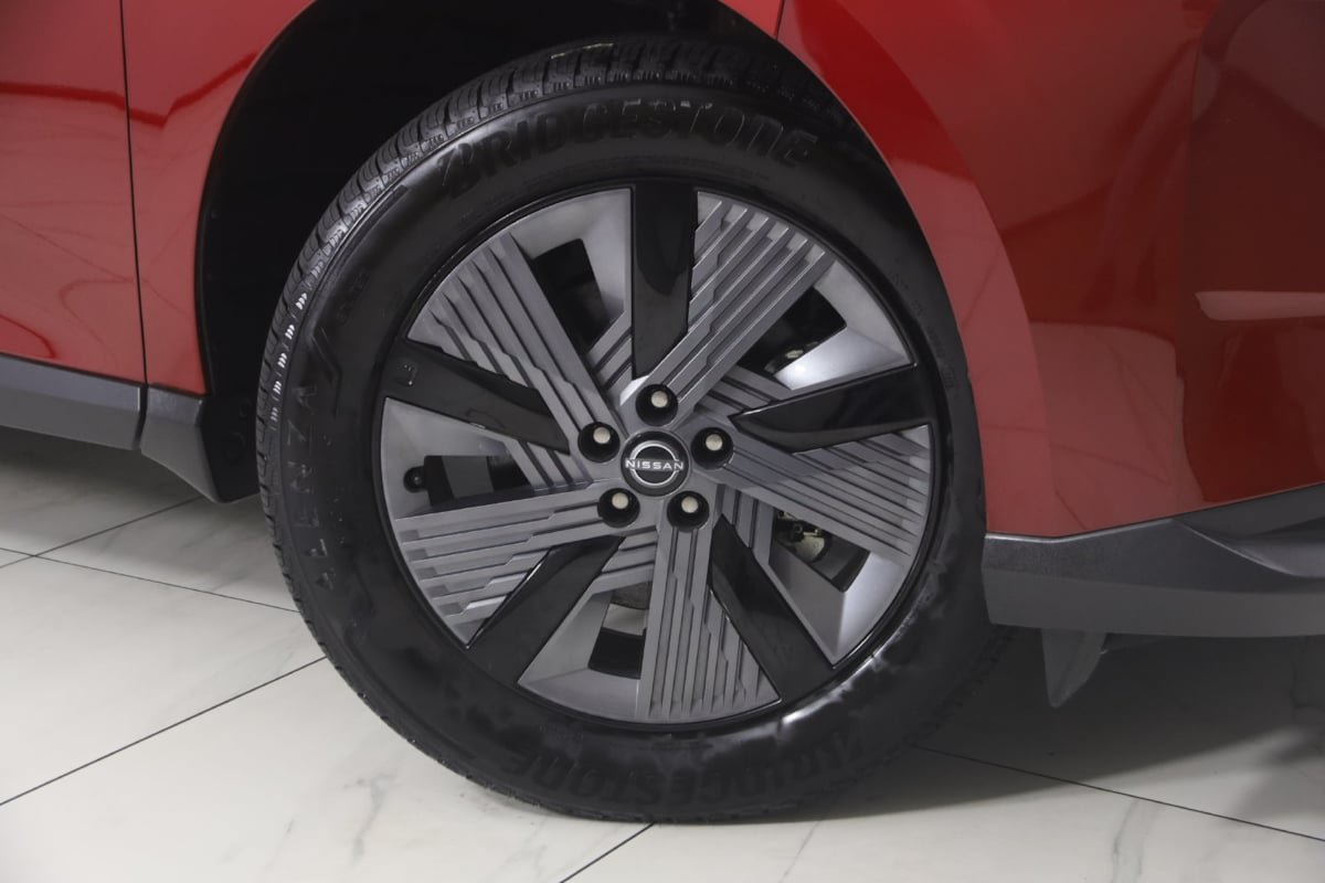 Used 2025 Nissan Murano SL AWD/4WD image 16
