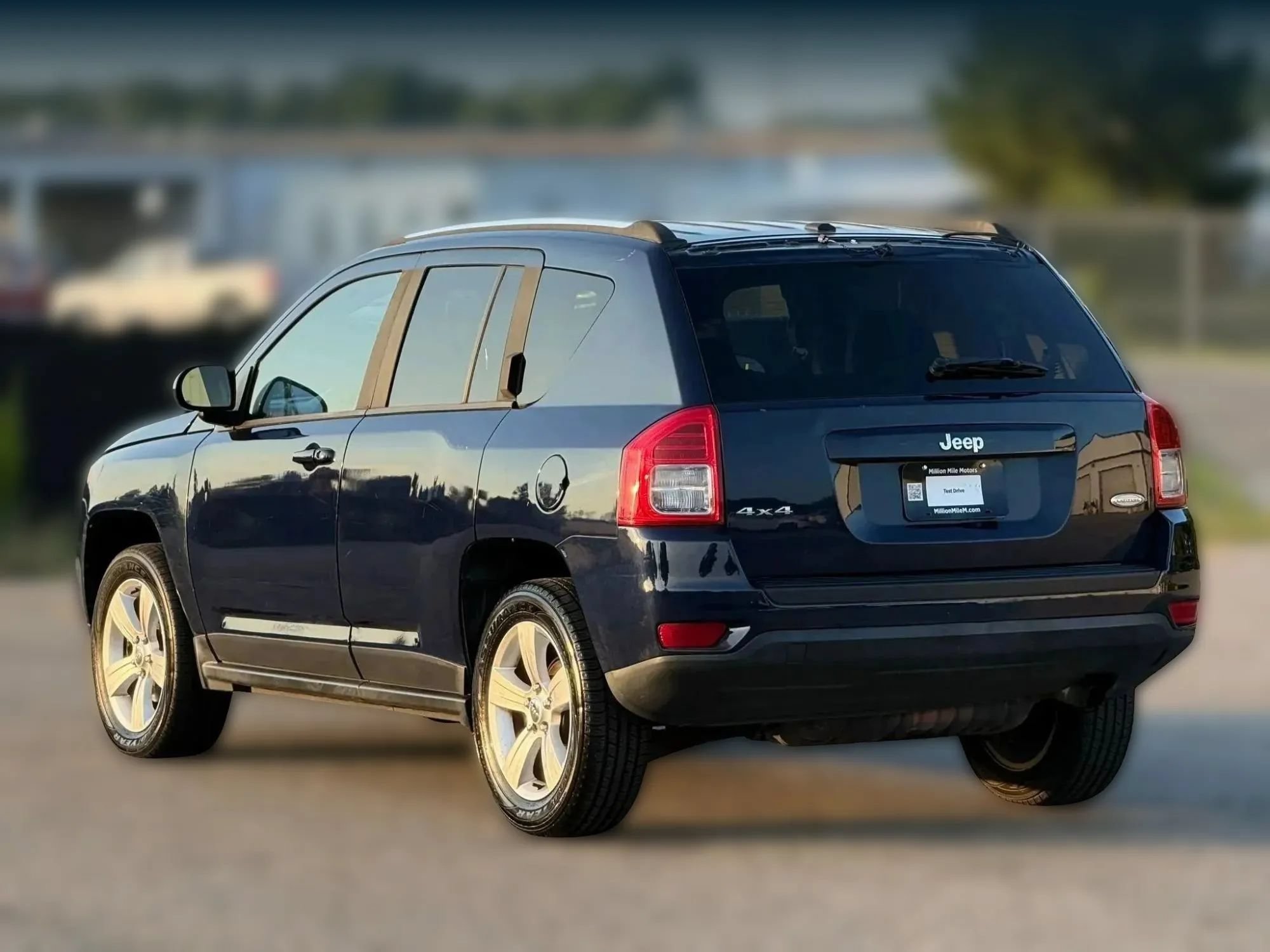 Used 2013 Jeep Compass Latitude AWD/4WD image 10