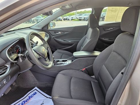 Used 2024 Chevrolet Malibu LT FWD image 23