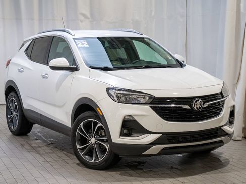 Used 2022 Buick Encore GX Select image 1