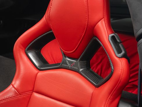 Used 2015 Chevrolet Corvette Z06 w/ 3LZ Preferred Equipment Group image 29