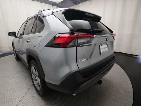 Used 2019 Toyota RAV4 Limited AWD/4WD image 35