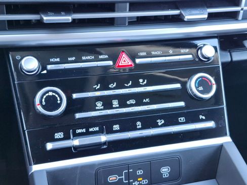 New 2026 Hyundai Santa Fe SE image 22